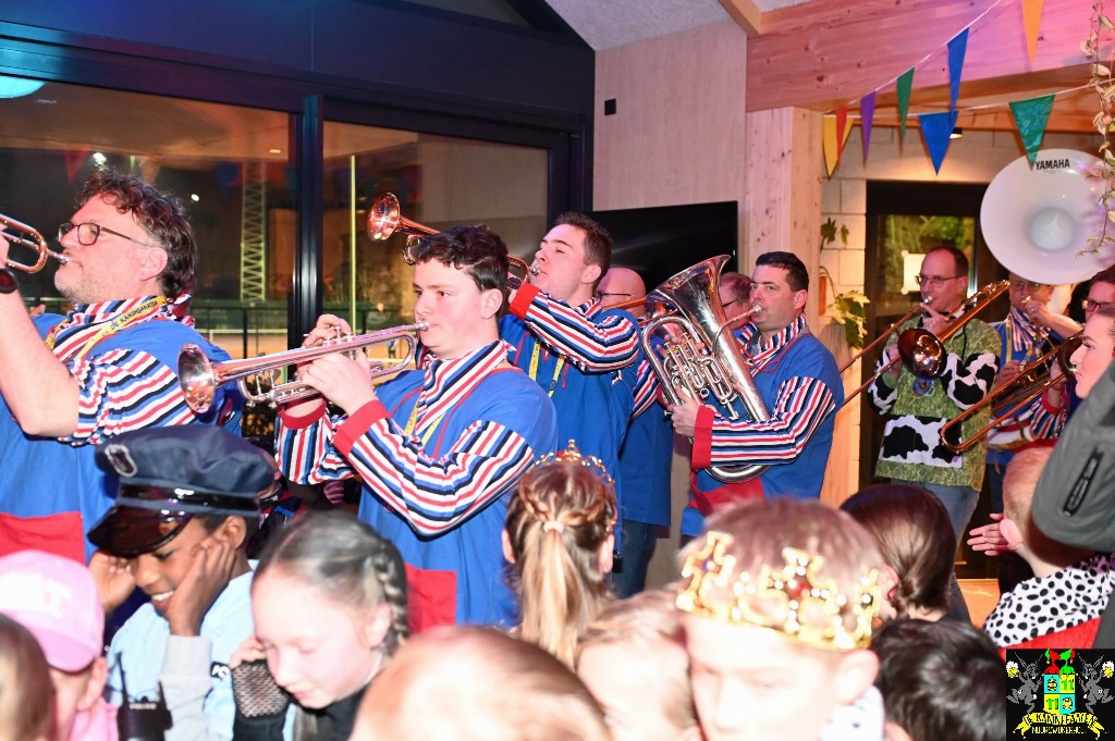 ../Images/Jeugddisco Middeleeuws Carnaval 021.jpg